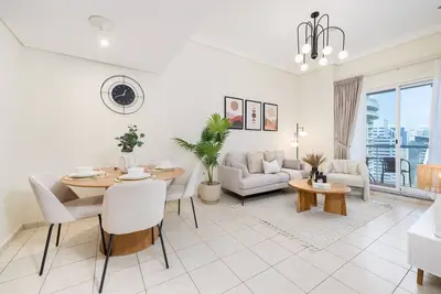 Image de Bright 1br w/ Lake Views, Jumeirah Lake Towers by Deluxe Holiday Homes
