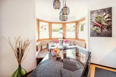 Image de Apartment \"Stadtnestl\" in Sterzing, with mountain view, private garden and Wi-Fi