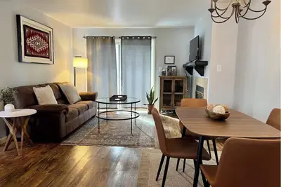Image de 1bd/1ba - Alpenglow Chalet With Ac, Pool, & On the Free Bus Route