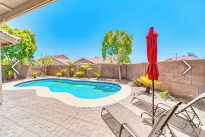Image de Relax in Style Sleep 6, 3 Bdr/2 Bth, Goodyear Az