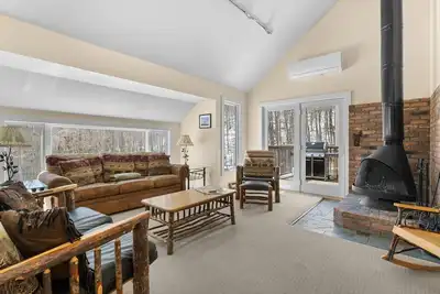 Image de Trailside Village #6: Slopeside 3br/2ba. Hot Tub. Sauna. Ski In/Out with Discounted Ski Rentals