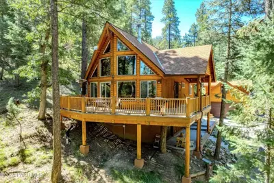 Image de Lovekin Cabin - Prescott Cabin Rentals