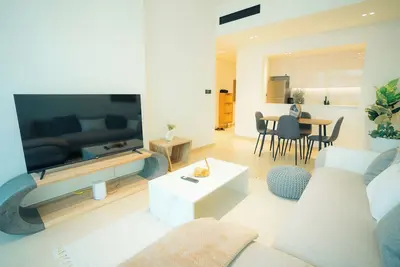 Image de Spacious Luxury 2 Bedroom Condo- Prime Dubai Location