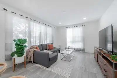 Image de Modern 3br Condo in Milpitas Prime Location Smart Home & Private Balcony #42285