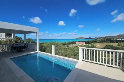 Image de Brand New Build! Oceanview 3-bedroom house with pool
