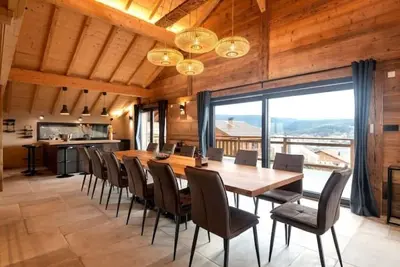 Image de Chalet Jeanice - Sauna - Spa
