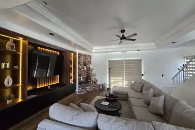 Image de Munguia Summit Camp Modern Home Unit A