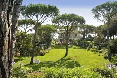 Image de Luxury beach front Villa Il Tombolino