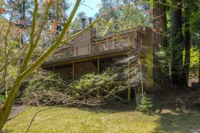 Image de Moonrise Forest Retreat