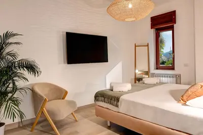 Image de Apartment à Sorrente avec 2 chambres à coucher, 6 couchages
