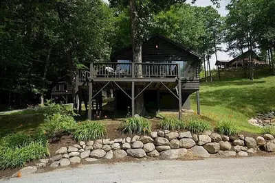 Image de Come stay at our four season resort!