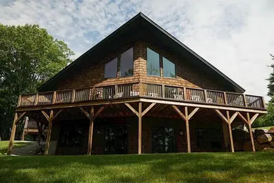 Image de Come stay at our four season resort!