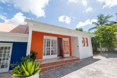 Image de Mangue Bassignac, F5 avec jacuzzi privé et à 5 min à pied d la plage