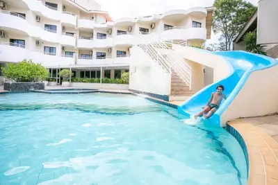 Image de Praia Brava Hotel, 2 bedrooms, 6 people, complete infrastructure.