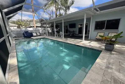 Image de Palm Harbor \"Sunset Beacon Retreat\"