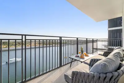 Image de Charming 3br Apt-Close to Yas Mall & Ferrari World