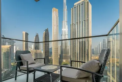 Image de Burj Khalifa Panorama | 3-Min Walk to Dubai Mall