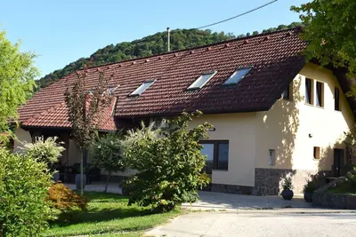 Image de Zevnik Quiet Retreat with Stunning Views and Equestrian Activities - Double Room with Private Bathroom