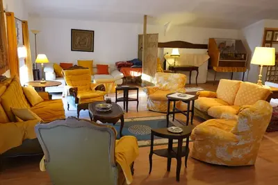Image de Gîte du Deffend, au cœur de la Provence. \nVenez vous ressourcer en pleine nature.