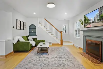 Image de 30+ Day - Close to Everything. Pet Friendly.