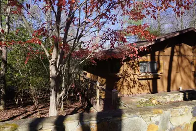 Image de Cabin escape in Connestee Falls