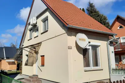 Image de Vacation home with garden in Bad Bük, 150 m from the thermal spa