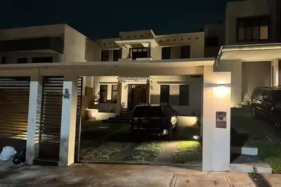Image de Condado Santa Elena - 4 bedroom house in prestigious Nuevo Cuscatlan  area.