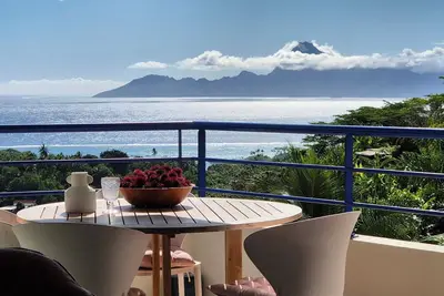 Image de New Paradise : appartement moderne et design avec vue imprenable sur Moorea