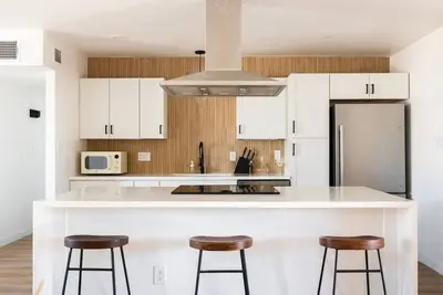 Image de Renovated Retreat, Old Town Scottsdale, Sleeps 6