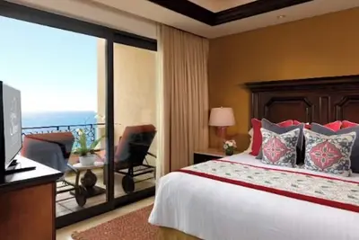 Image de Grand Master Suite! Elegant 1248 square foot suite.