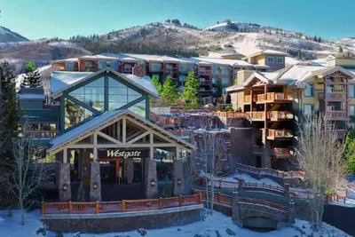 Image de Charming 2-bedroom villa in lovely Park City with Ac, WiFi, fitness room