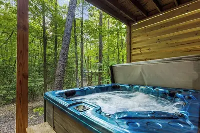 Image de Mountain Time - Game Room, Hot Tub, Firepit + More!
