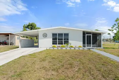 Image de Nestled in North Port. Updated 2 Bed / 1 Bath.