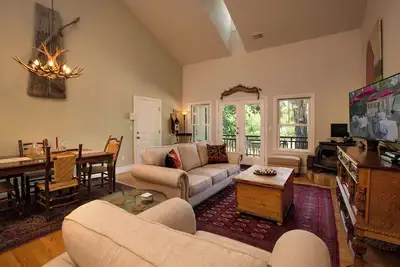 Image de Downtown Murphys Loft: Spacious & Stylish