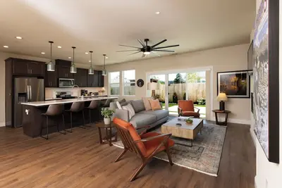 Image de Foothills Farmhouse: Your Home Away from Home
