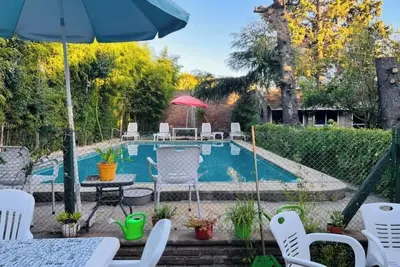 Image de Secure, super equipped and comfortable villa for up to 15 guests in Benavídez Tigre.