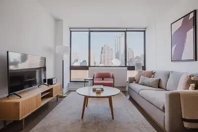 Image de Blueground | Midtown West, gym & w/d, nr park