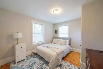 Image de Spacious 2-bedroom townhome in Concord with WiFi, Ac