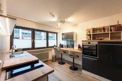 Image de Vacation home for 9 people / billiards / fitness / garden