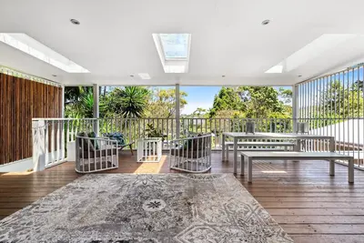 Image de Elegant 3-Bed Home with Games Room & Balcony