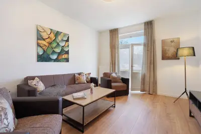 Image de Appartement \"2\" avec terrasse privée, jardin partagé et Wi-Fi