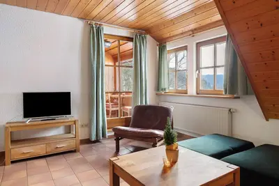 Image de Appartement 'Kinzigstuben' avec vue sur les montagnes, terrasse partagée et Wi-Fi