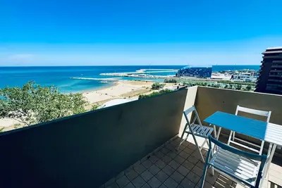 Image de Holidays With A Panoramic Sea View