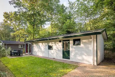 Image de Comfortable chalet with 3 bedrooms, kitchen, WiFi, Tv, and terrace.