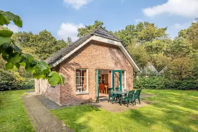 Image de Detached 6-person bungalow, perfect for families.