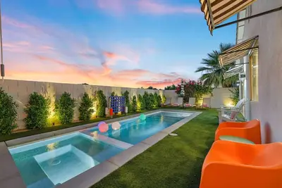 Image de Charming 4-bedroom house in Indio Across the street from Empire Polo grounds