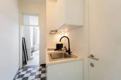 Image de Charming City-Center Apartment for 3 in Antwerp