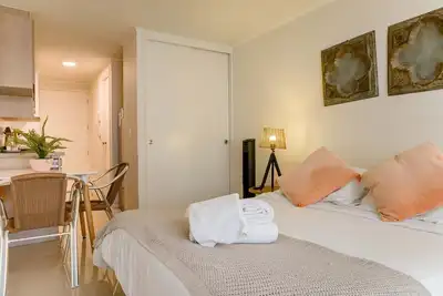 Image de Santiago Downtown: Studio with WiFi | Ideal for 2