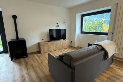 Image de New apartment with panoramic view for 5/6 people 1km from Ponte di Legno