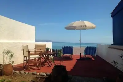 Image de Asteri Traditional Apartment, Seafront
